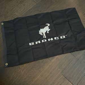 Bronco limited edition flag